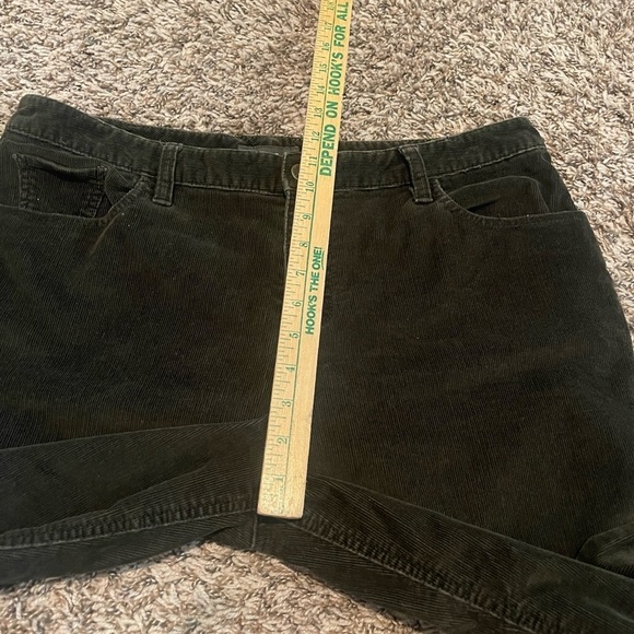 Eddie Bauer dark green corduroy pants - Picture 9 of 11